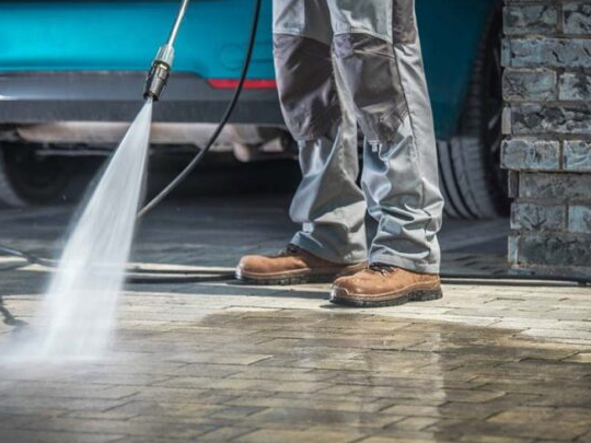 Driveway Power Washing Service