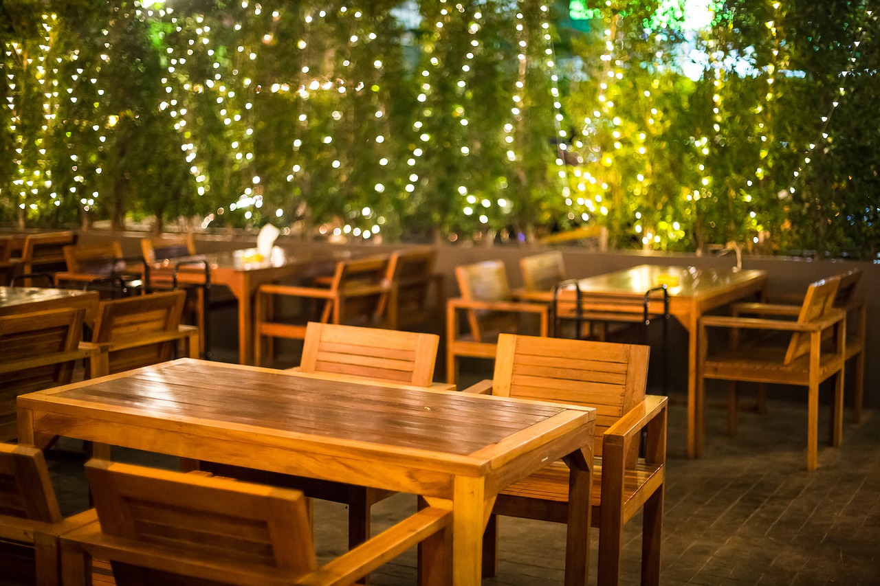 bar, restaurant, outdoor-2689548.jpg